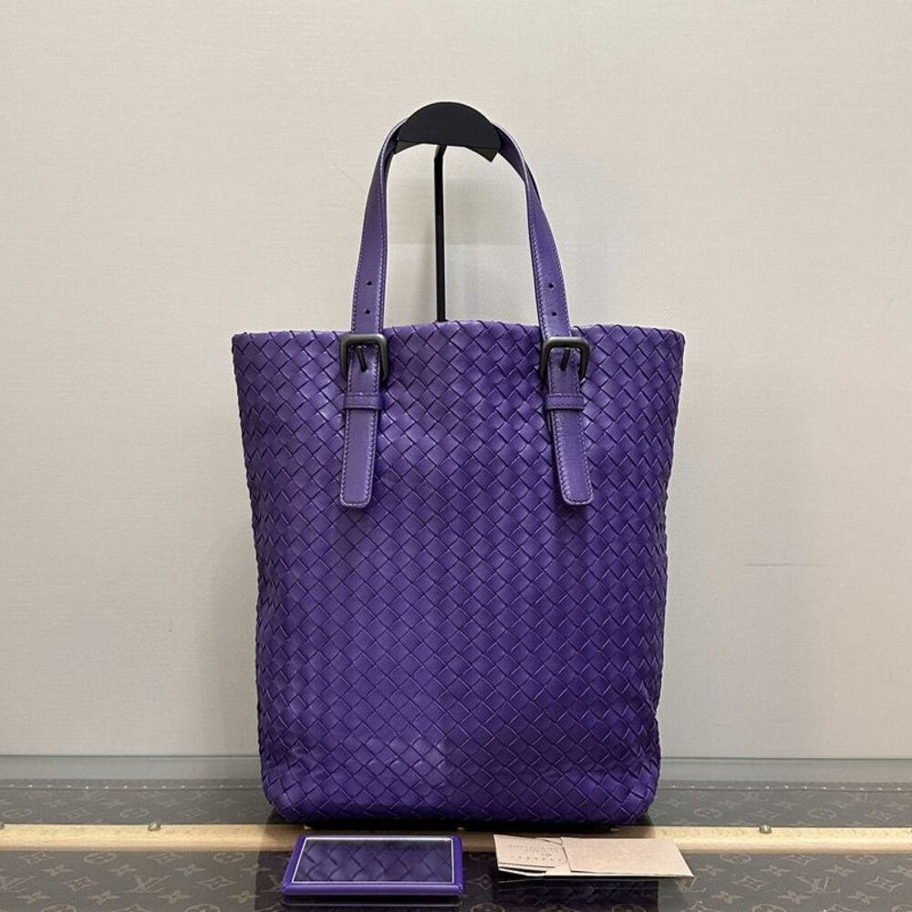 Bv Women Pre-Loved Bag Very Good Condition